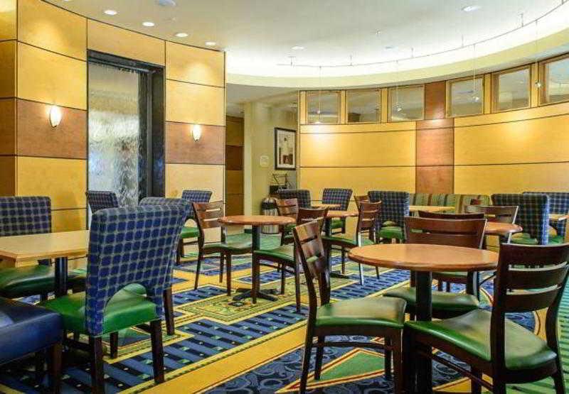 Springhill Suites Houston Pearland Exterior foto